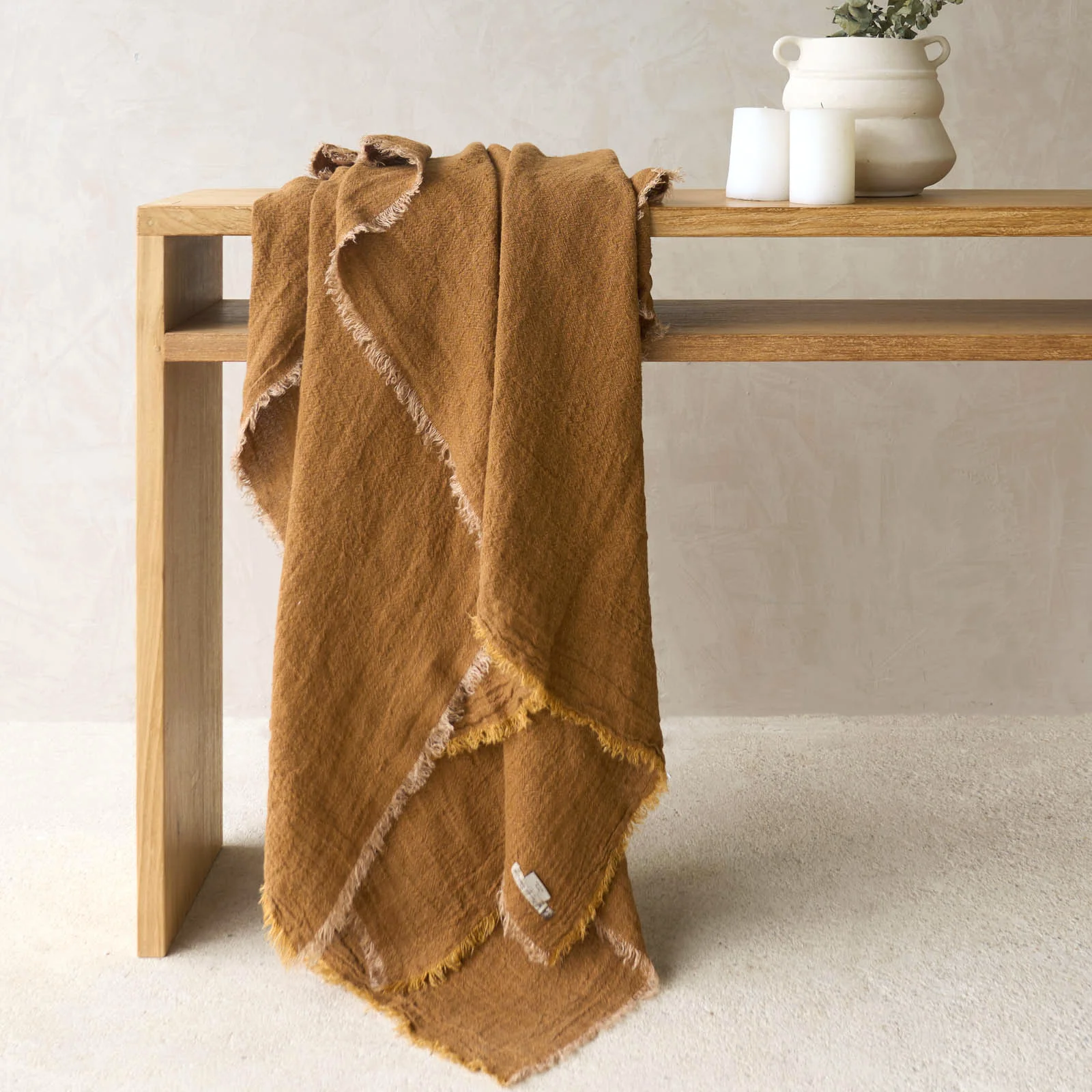 Contemporary Crepon Throw Washed Linen - Havane 160 x 250cm High-Performance