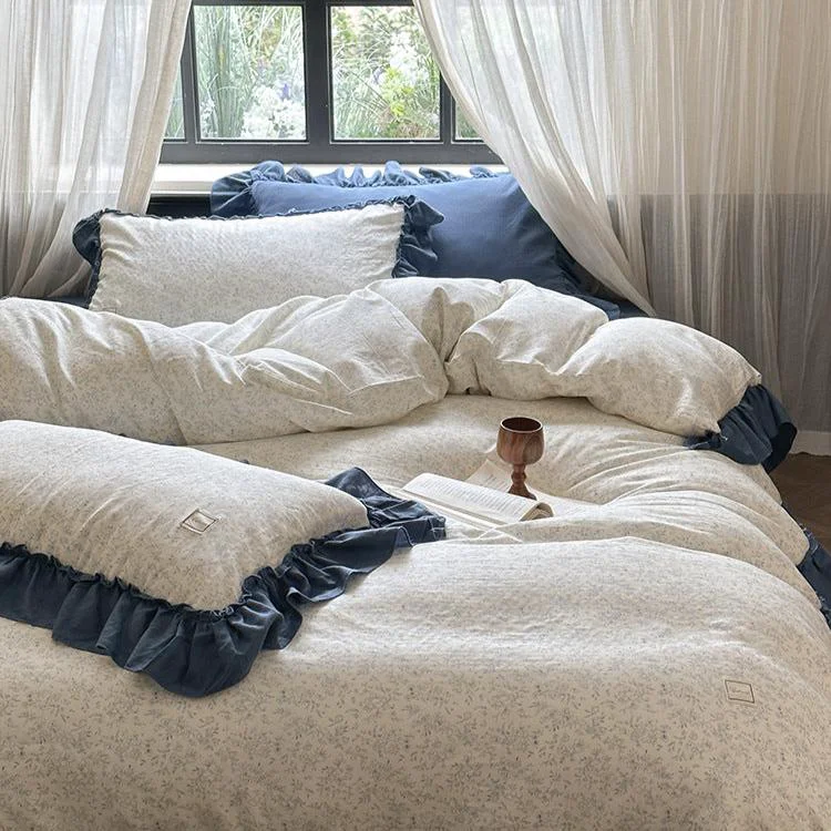 Effective Vintage Ruffled Bedding Set Luxury