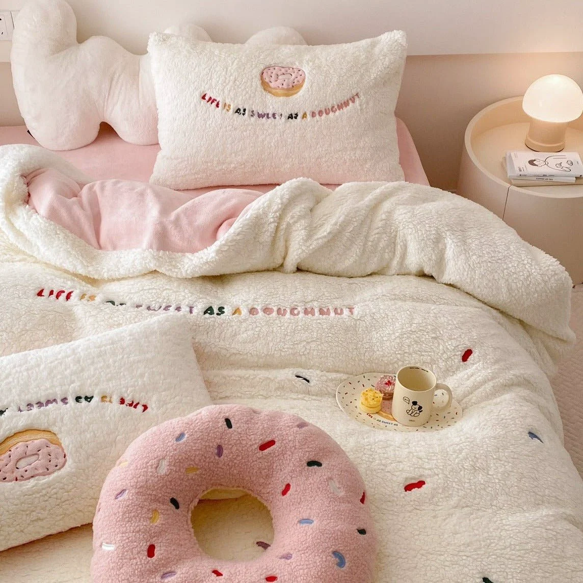 Smart Sweet Donuts Bedding Set Elite