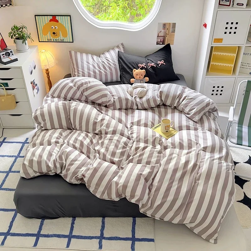 Official Black Striped Cotton Bedding Set Fashionable