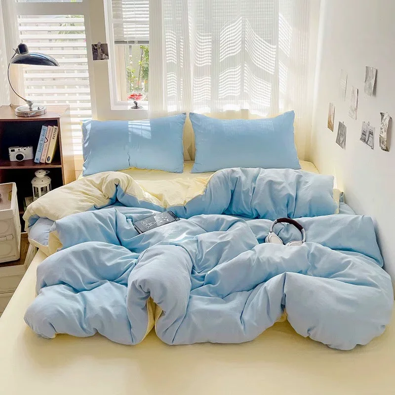 World-Class Light Blue Minimalist Bedding Set High-Quality