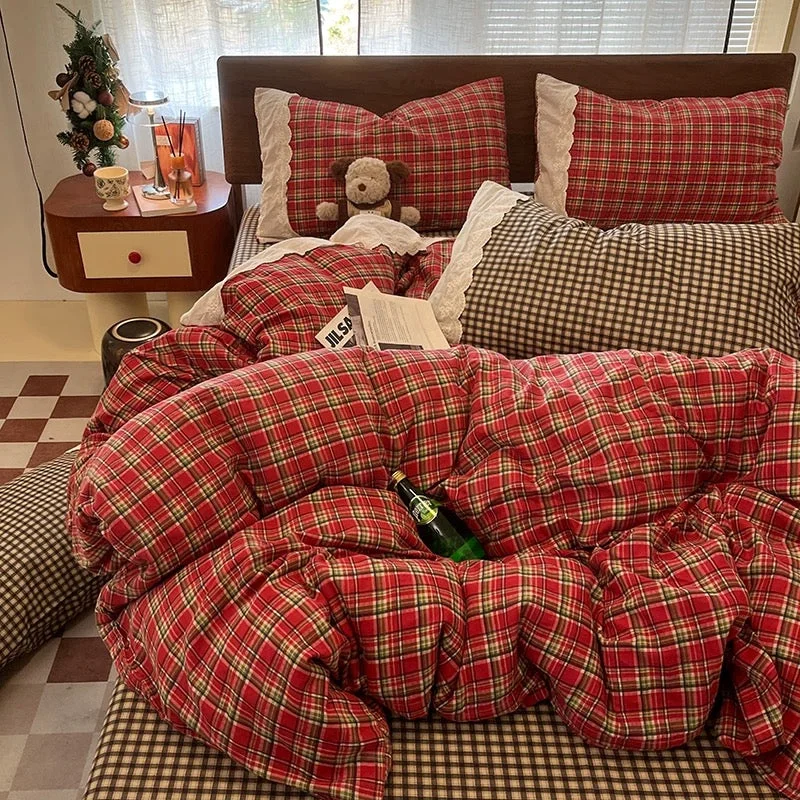 Convenient Cottagecore Red Plaid Bedding Set Recyclable