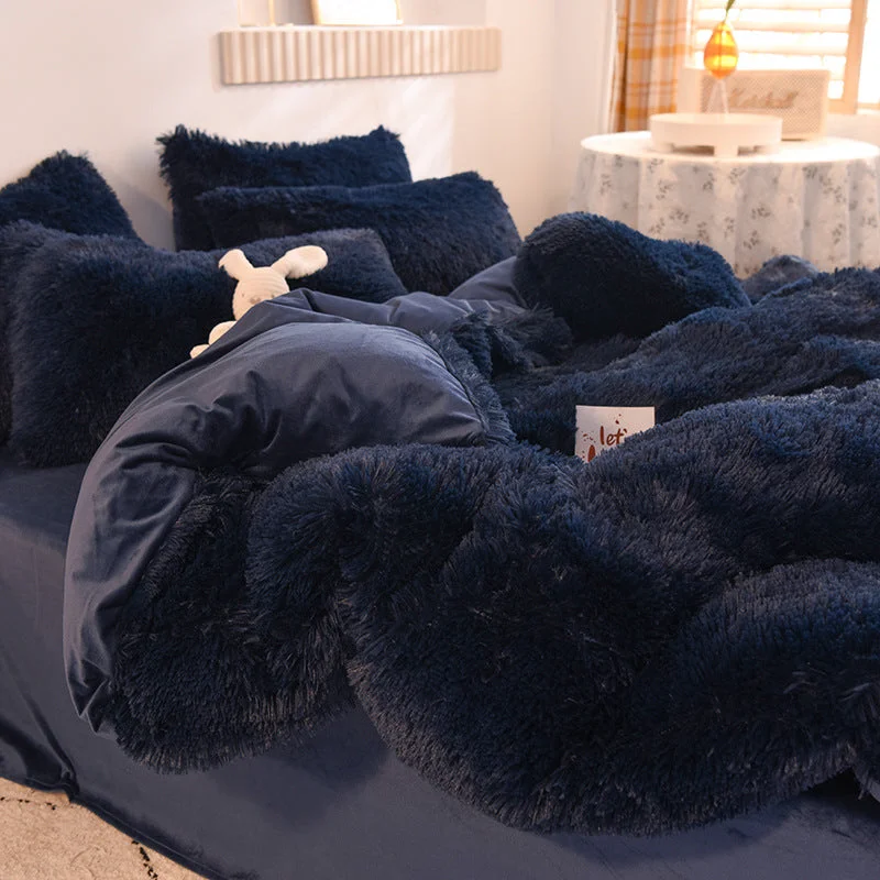 Recyclable Mink Velvet Crystal Bedding Set by LuxuryLifeWay Durable