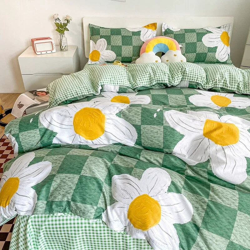 Artisan Light Green Checkered Daisies Bedding Set Trendy