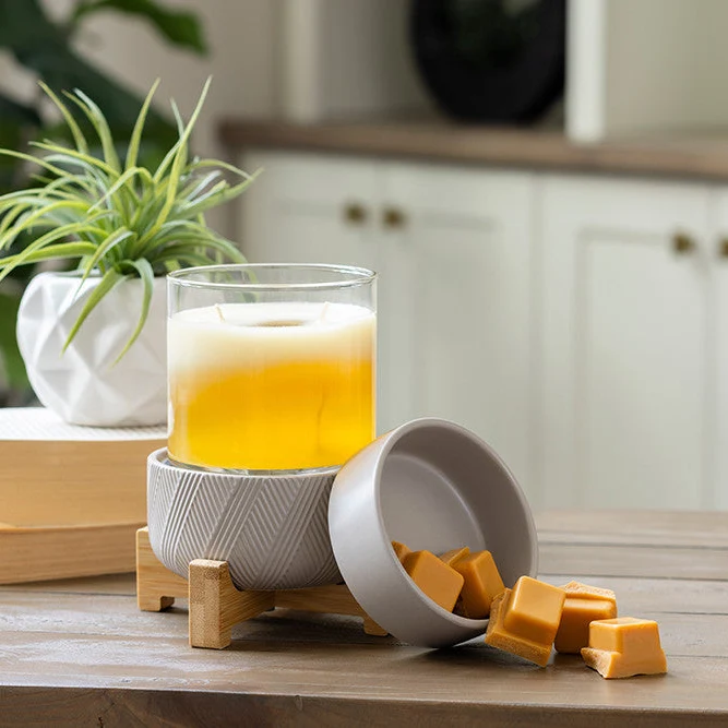 Environmentally Friendly Wooden Pedestal 2-In-1 Classic Fragrance Warmer Premium Material
