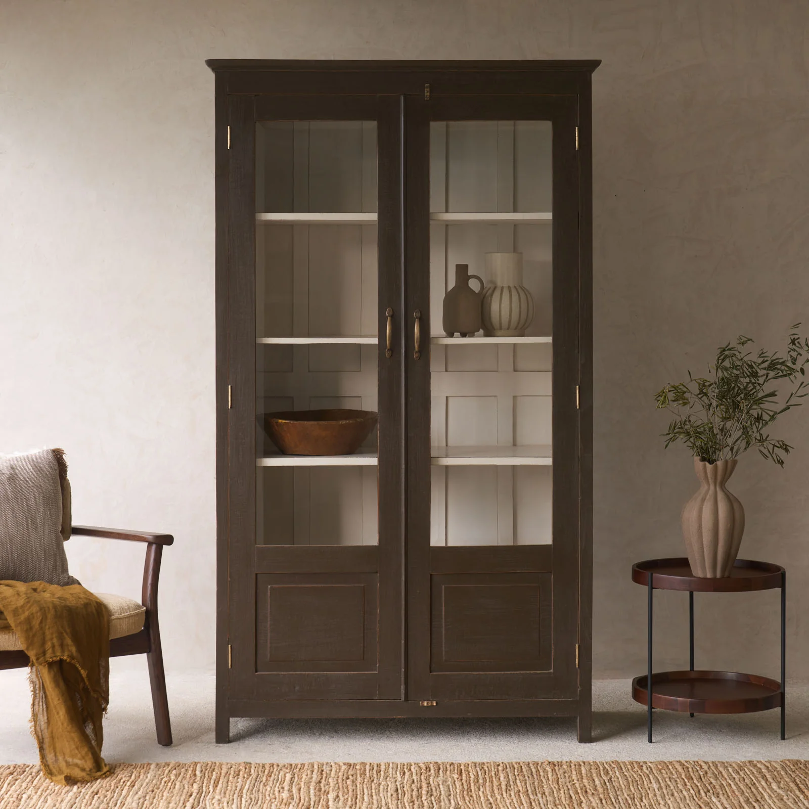 Advanced Vintage Large Cabinet Chocolate Long-Lasting