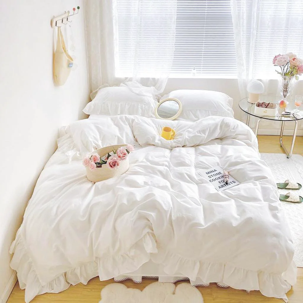 Soft White Fringe Ruffle Duvet Cover Set High-Grade