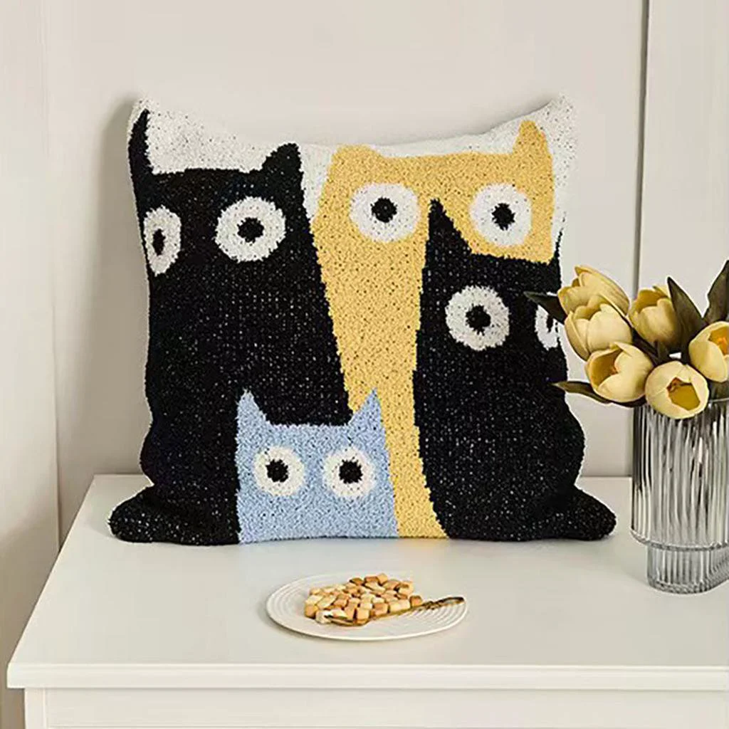 Fashionable Funny Cats Pillow Fine