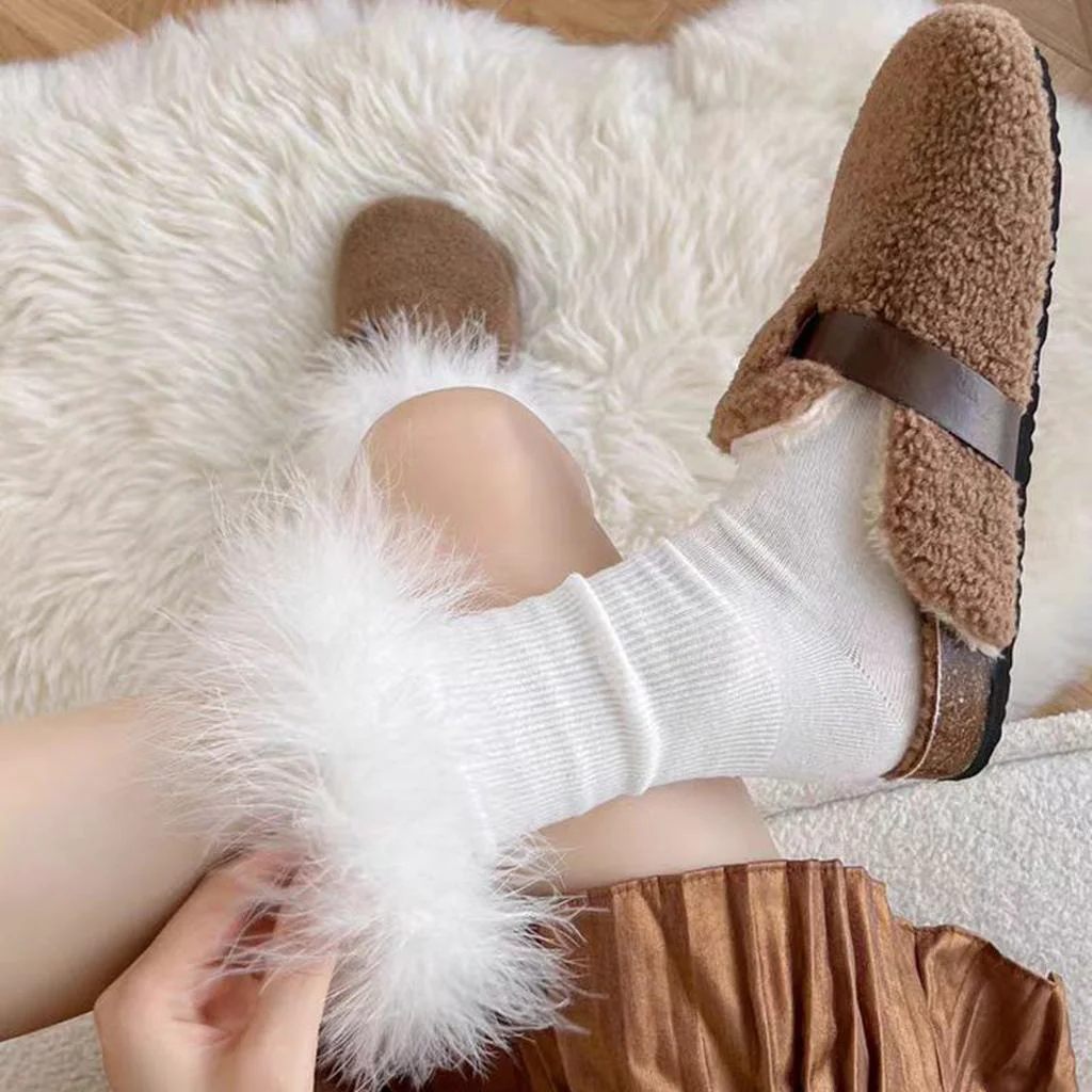 Smooth Faux Fur Crew Socks - White High-Quality
