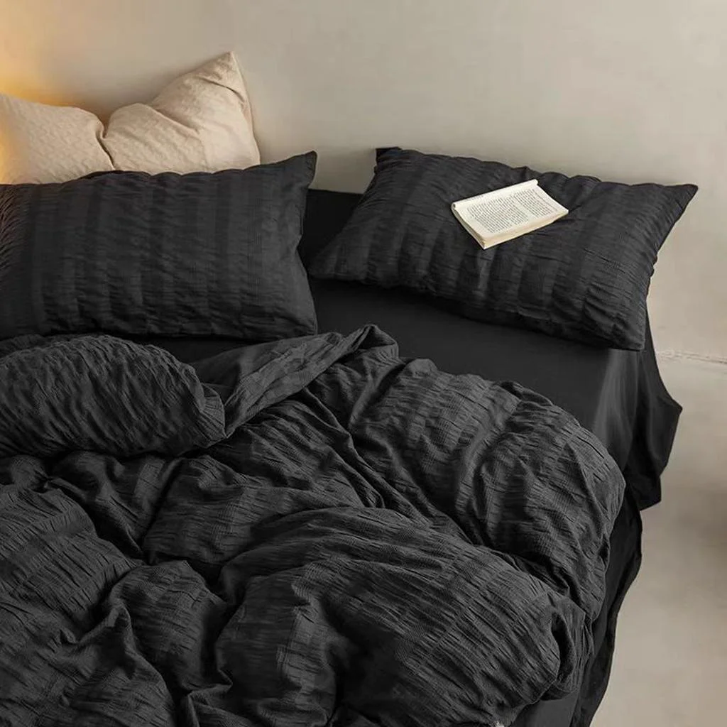 Stylish Black Seersucker Duvet Cover Secure