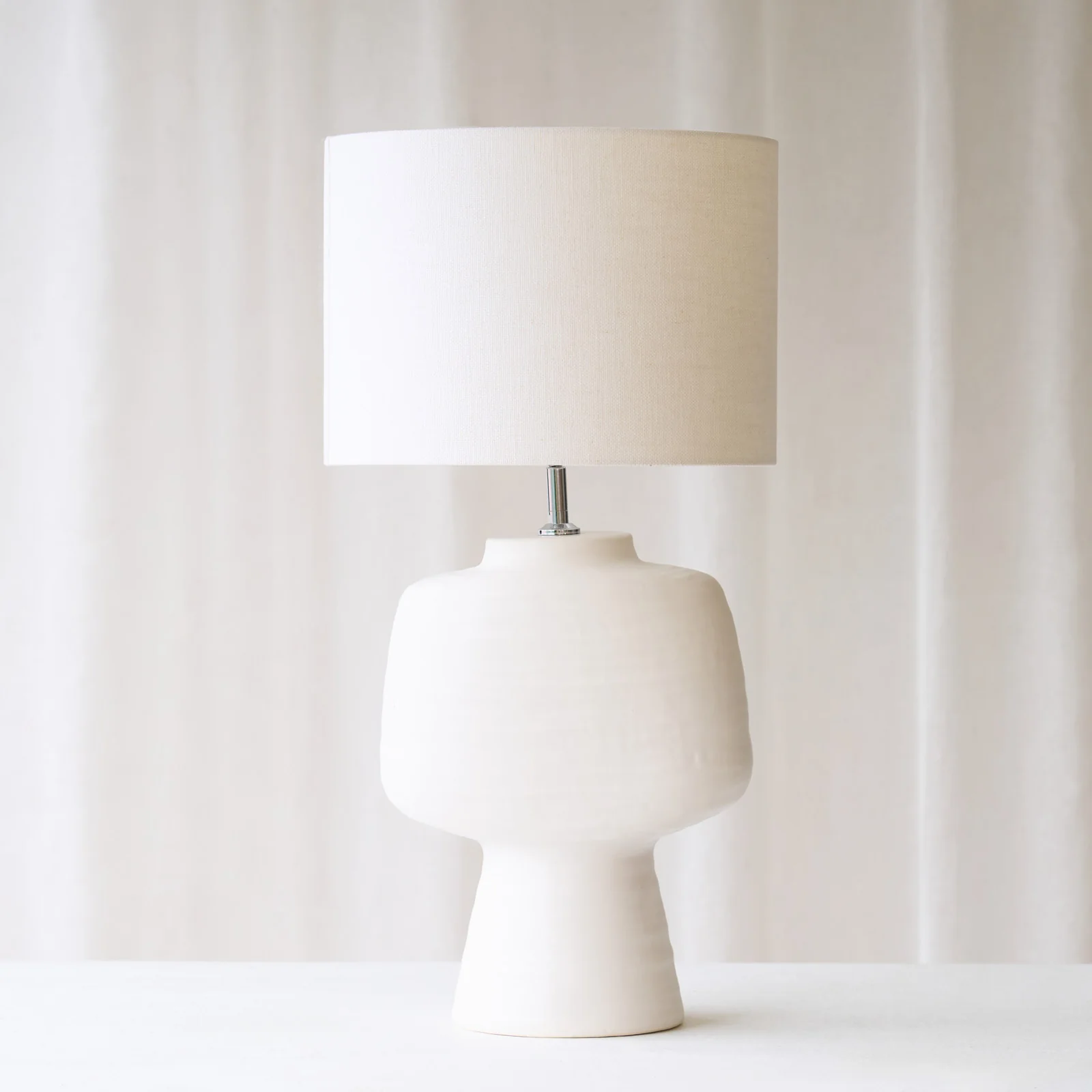 Clean Gandoro Table Lamp Cream 49cm Minimalist