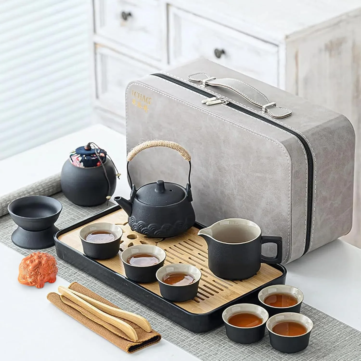 Innovative Ichag Japanese Chinese Tea Set Adults' Portable Gongfu Tea Set with Teapet with Porcelain Teapot 8oz Teapot Traditional