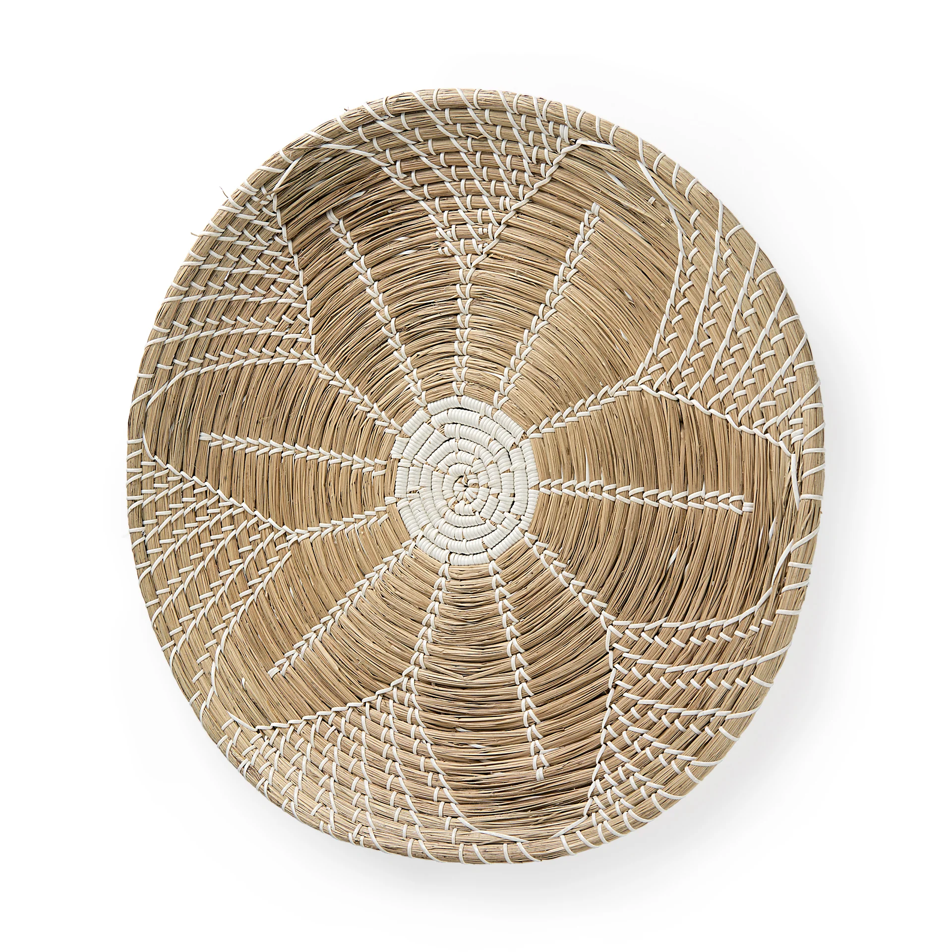 Certified Mekhi Round Hanging Plate Sophisticated