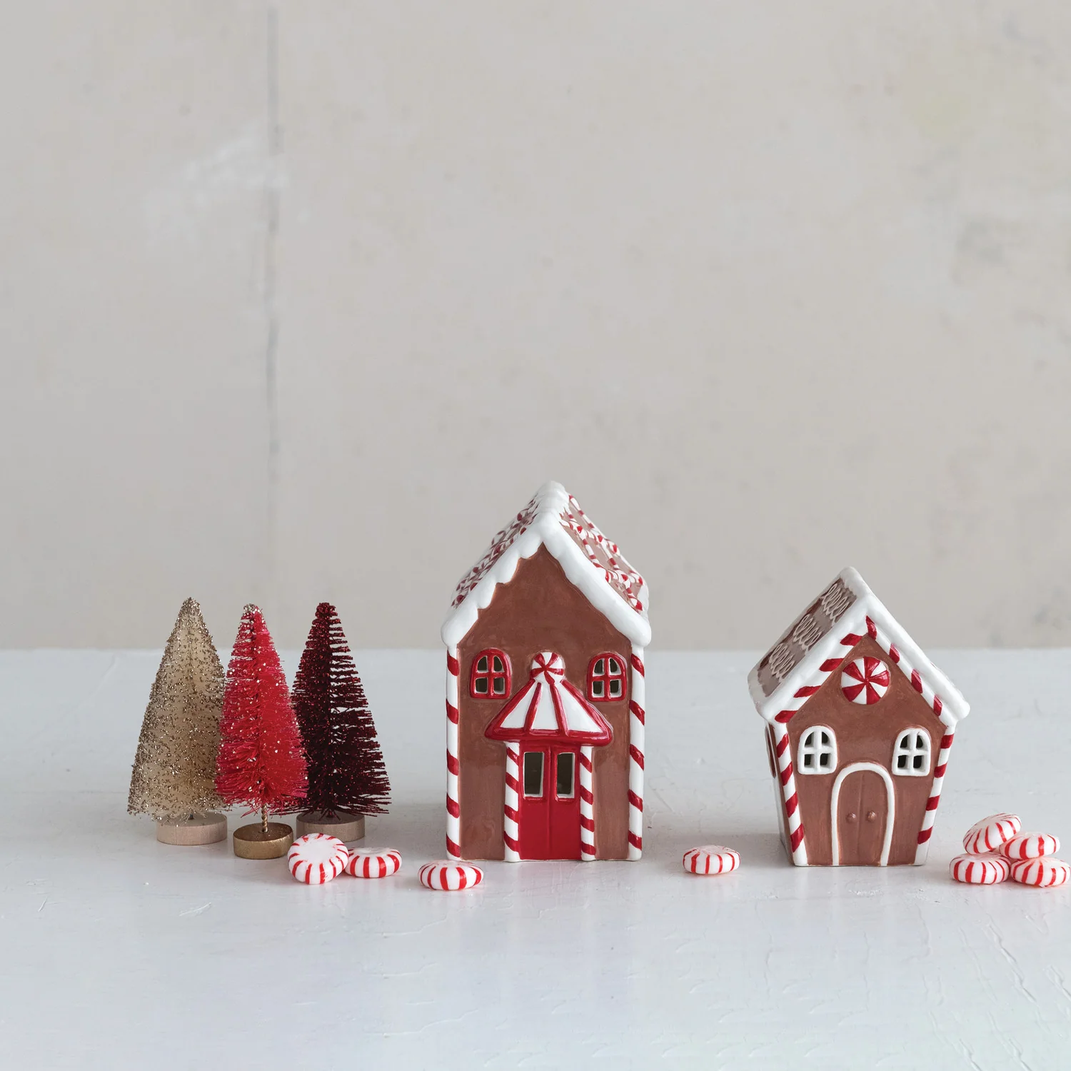 Comfortable Hand-Painted Lighted Gingerbread House Green