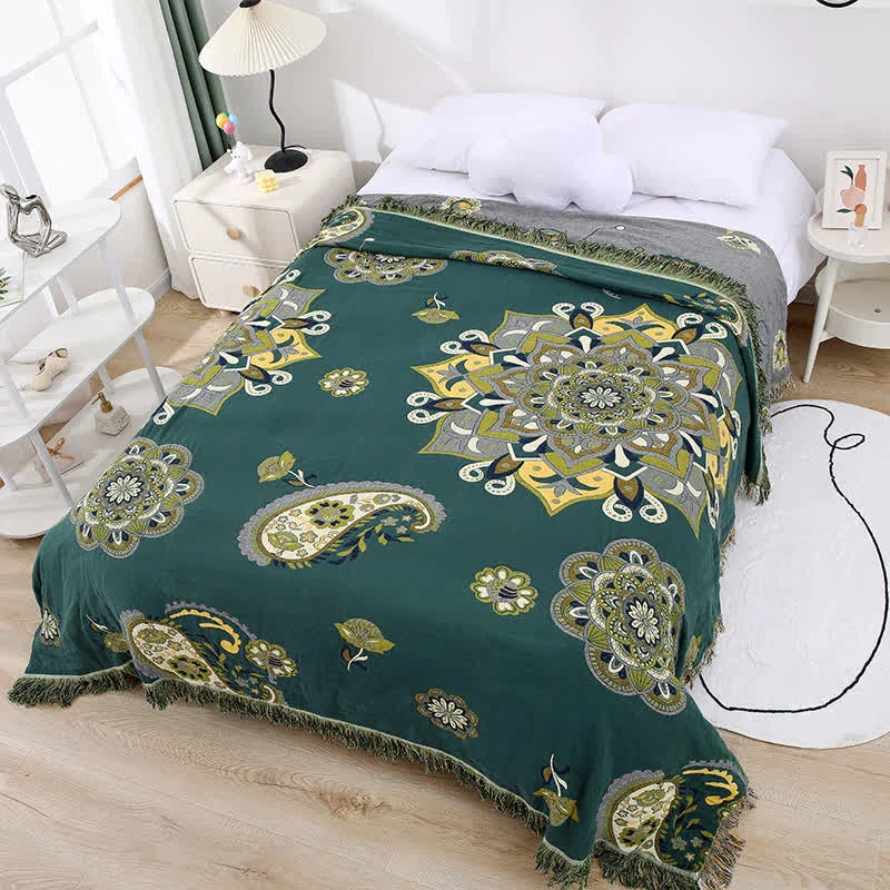 Relaxed Four Layer Cotton Gauze Retro Tassel Quilt Pure
