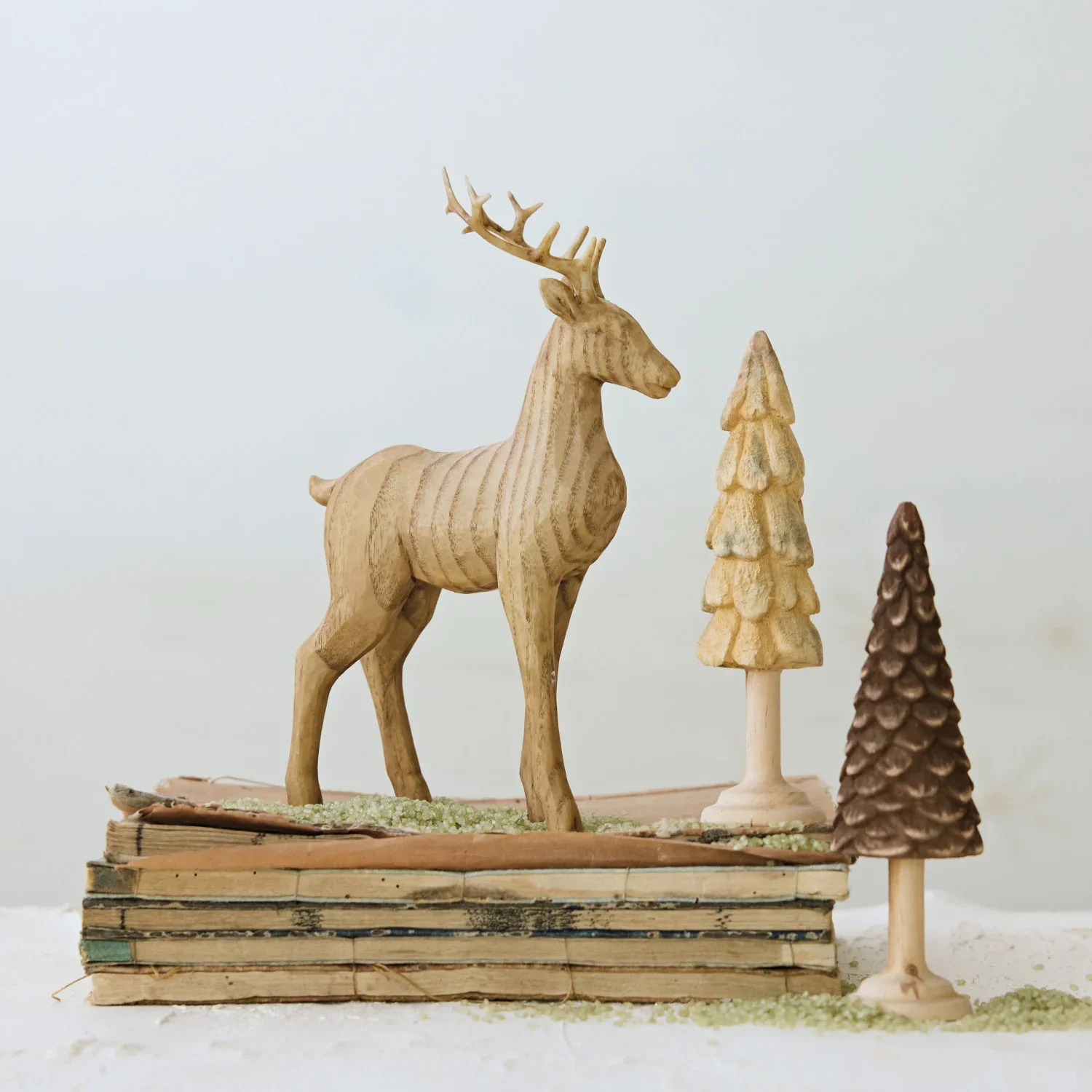 First-Class Carved Pine Wood Tree Exclusive