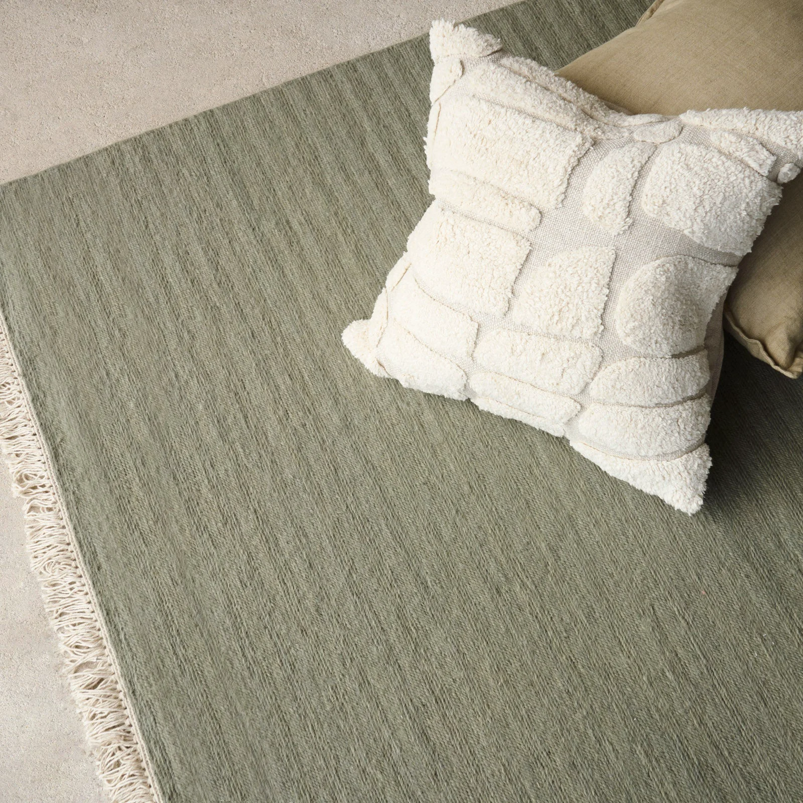 Original Sundara Handknotted Rug Sage Elegant