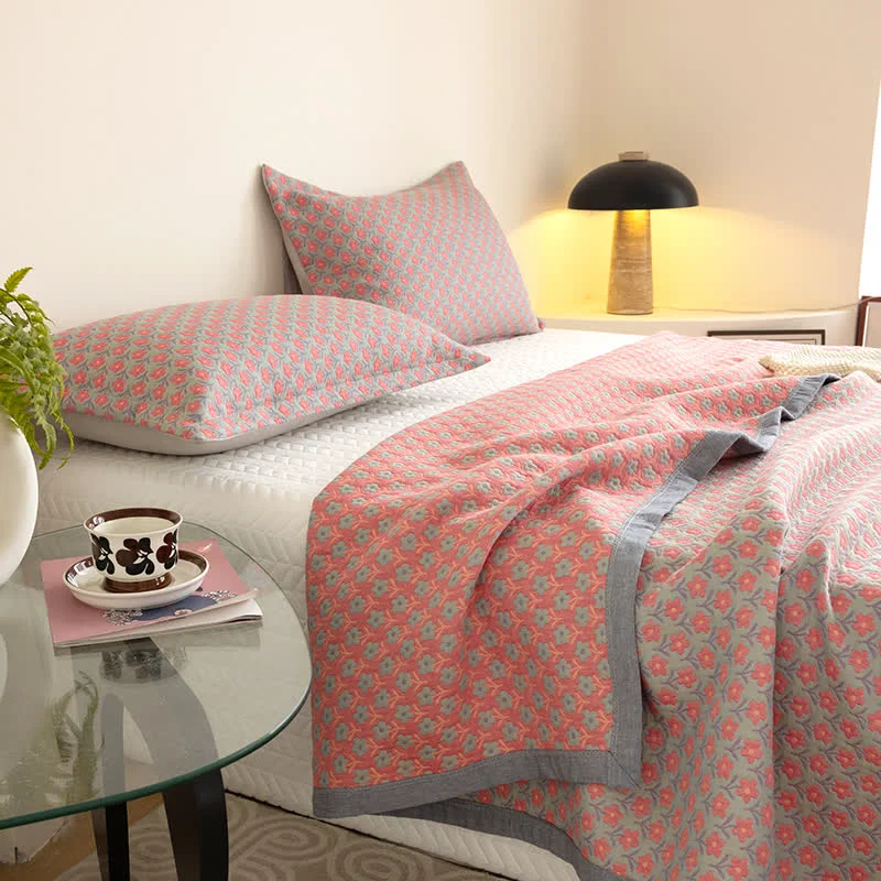 Fast Cotton Gauze Lovely Flower Summer Quilt Professional