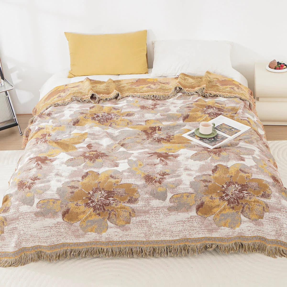 Genuine Blooming Flower Reversible Cotton Gauze Quilt Carefully Designed