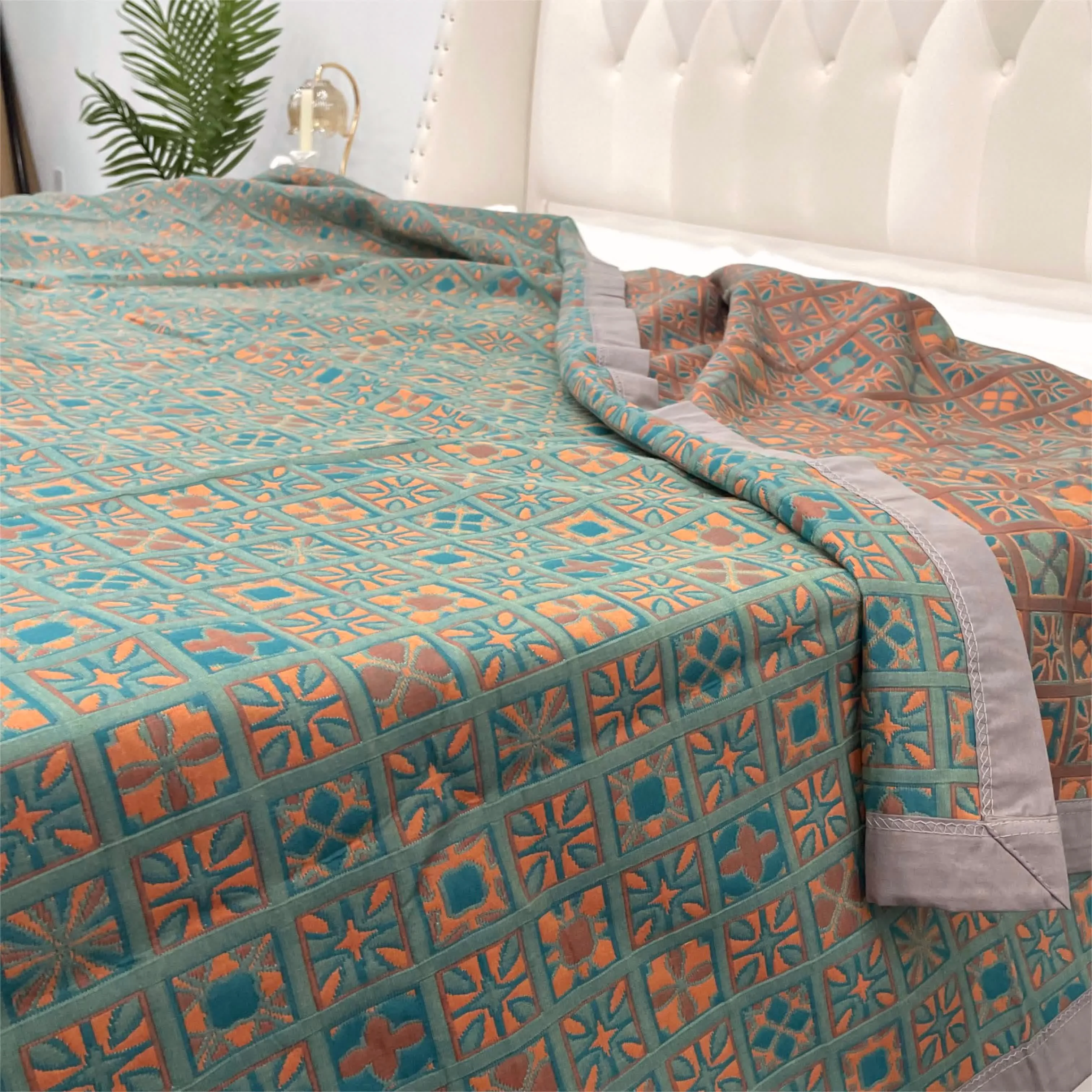 Premium Material Plaid Floral Pure Cotton Reversible Quilt Authentic