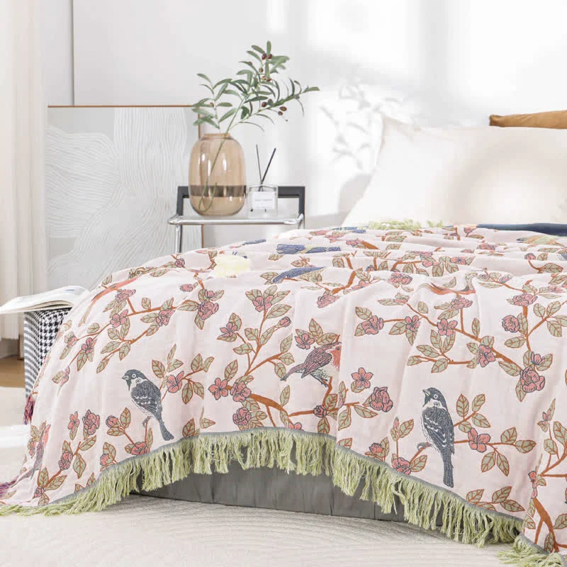 Durable Cotton Gauze Floral Bird Tassel Quilt Proven