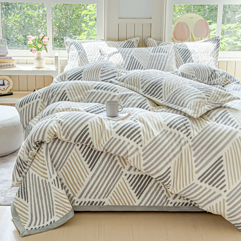 Relaxed Geometric Line Warm Soft Bedding Set 4PCS Minimalist