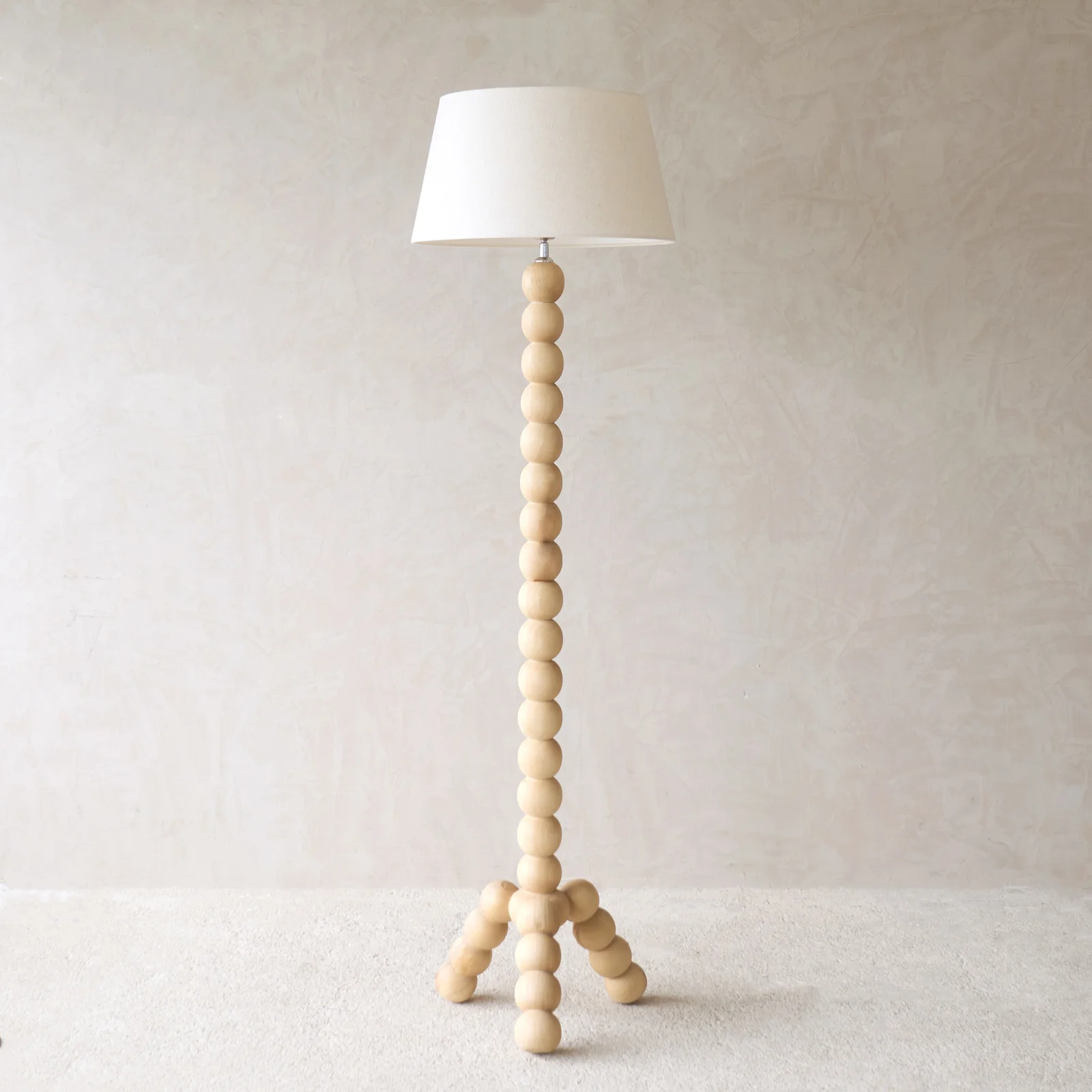 Premium Veglio Floor Lamp Natural Versatile
