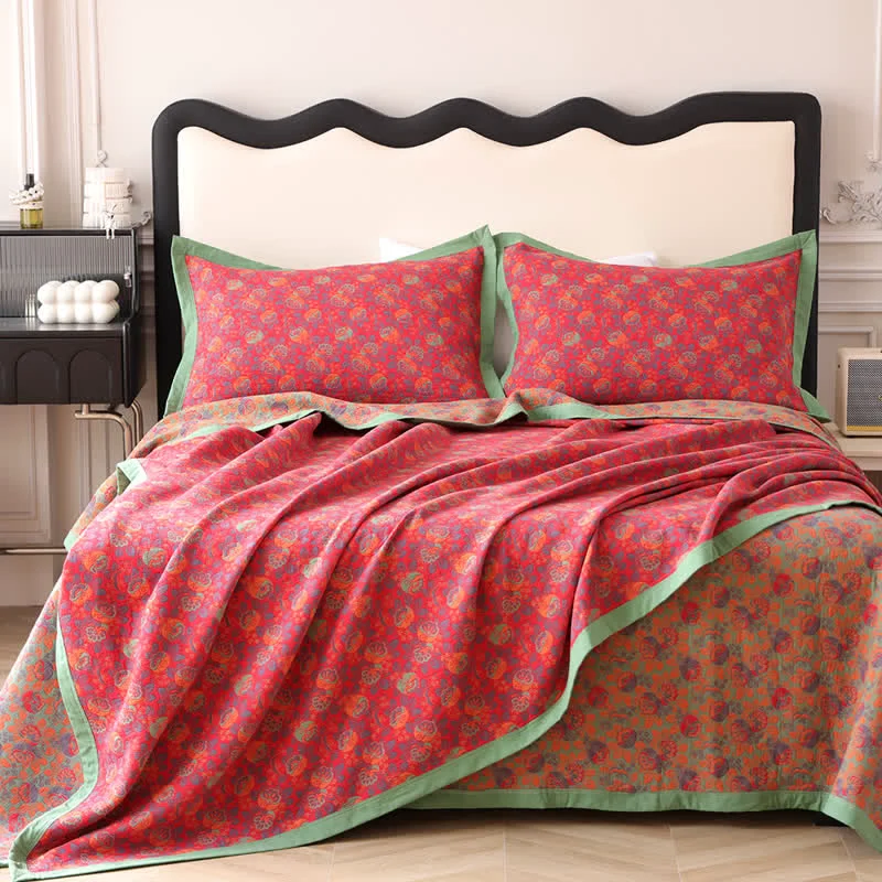 Flexible Blooming Floral Cotton Gauze Decorative Quilt Genuine