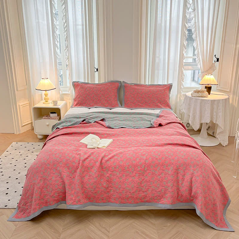 Original Design Blooming Flower Pure Cotton Quilted Coverlet Fashionable