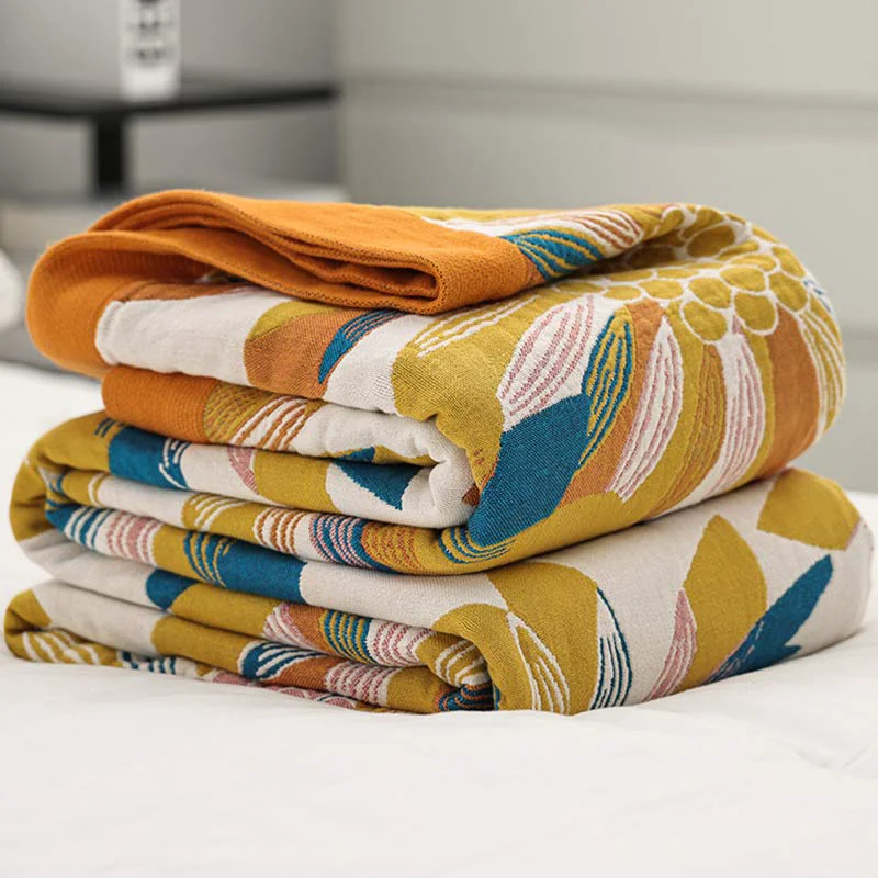 High-Quality Ownkoti Yellow Flower Print Cotton Reversible Quilt Classic