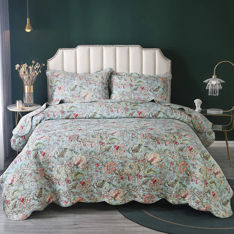 Durable Vintage Flower Quilt with Pillow Shams Smart