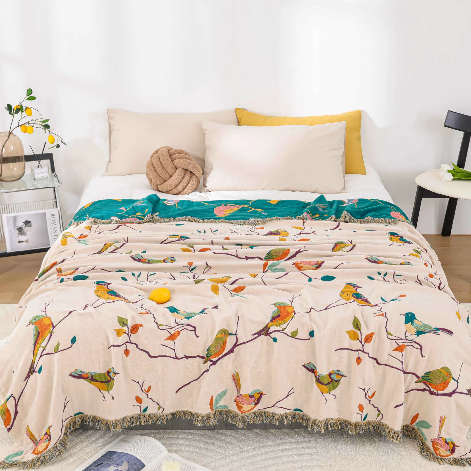 Certified Cotton Gauze Pastoral Bird Tassel Quilt Detailed