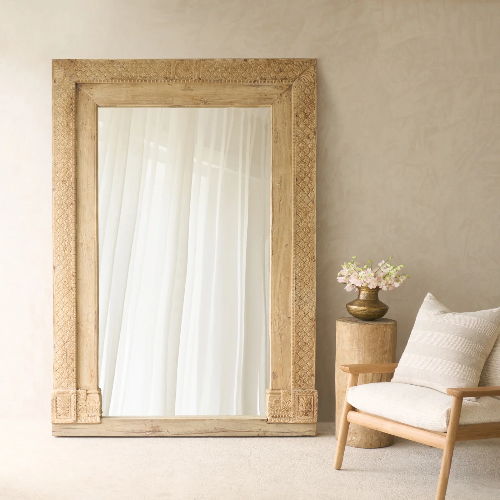 Classic Vintage Carved Foliate Mirror Safe