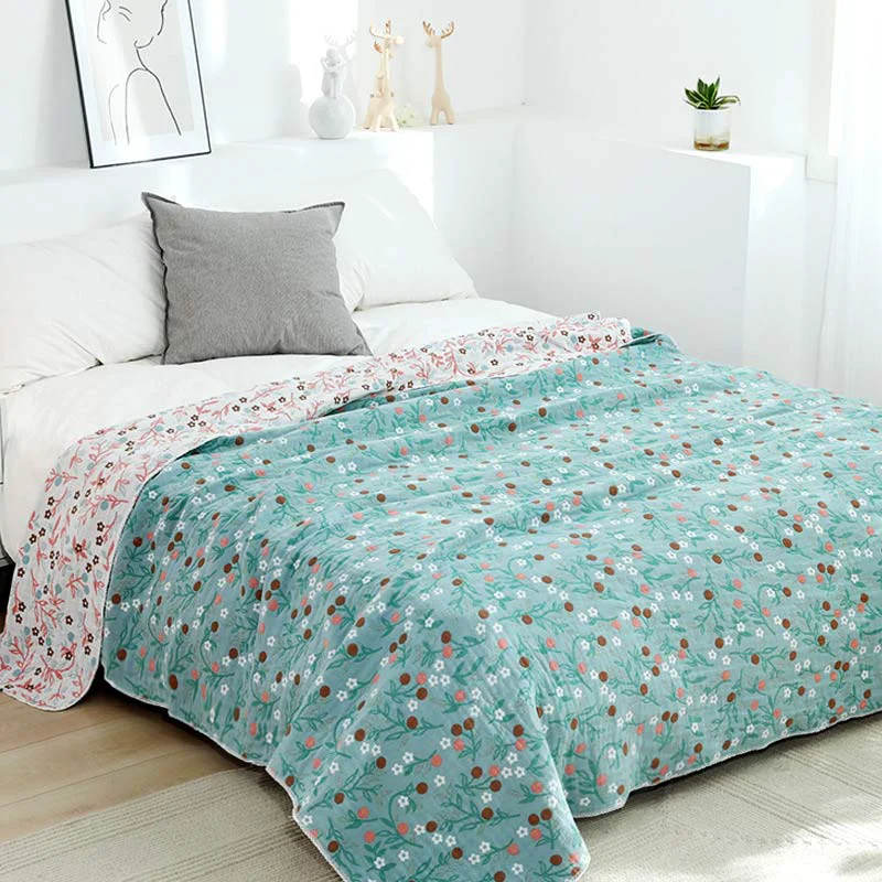 Professional Retro Reversible Coverlet Soft Floral Quilt Certified