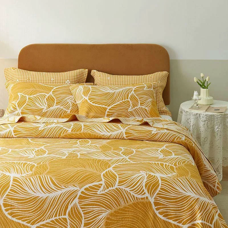 Authentic Plantain Leaf Three Layers Breathable Quilt Quality