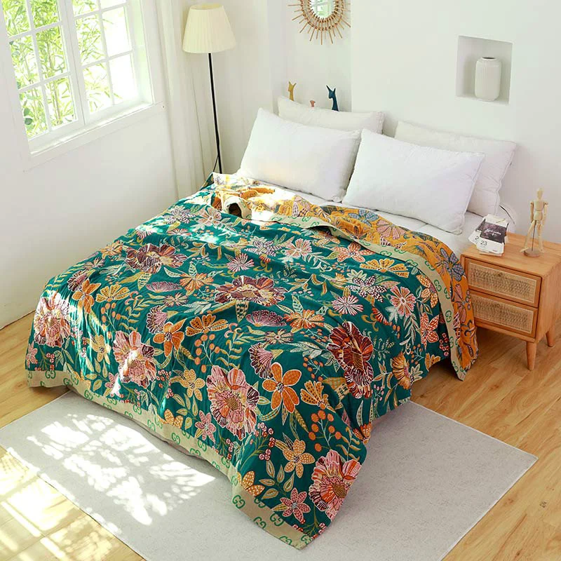 Classic Ownkoti Luxuriant Flower Cotton Reversible Soft Quilt Natural