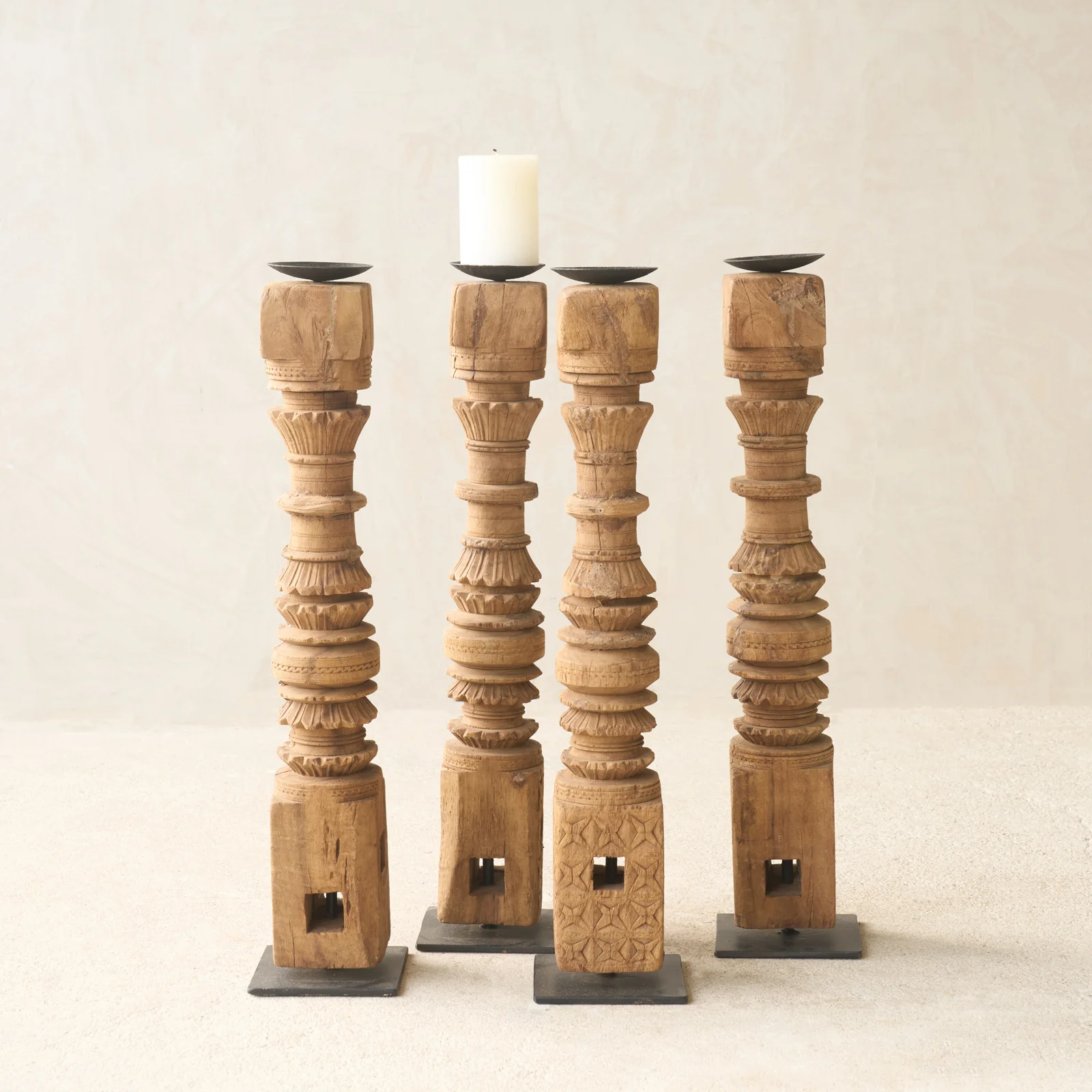 Efficient Antique Hand Carved Charpoy Candle Stand High-Performance