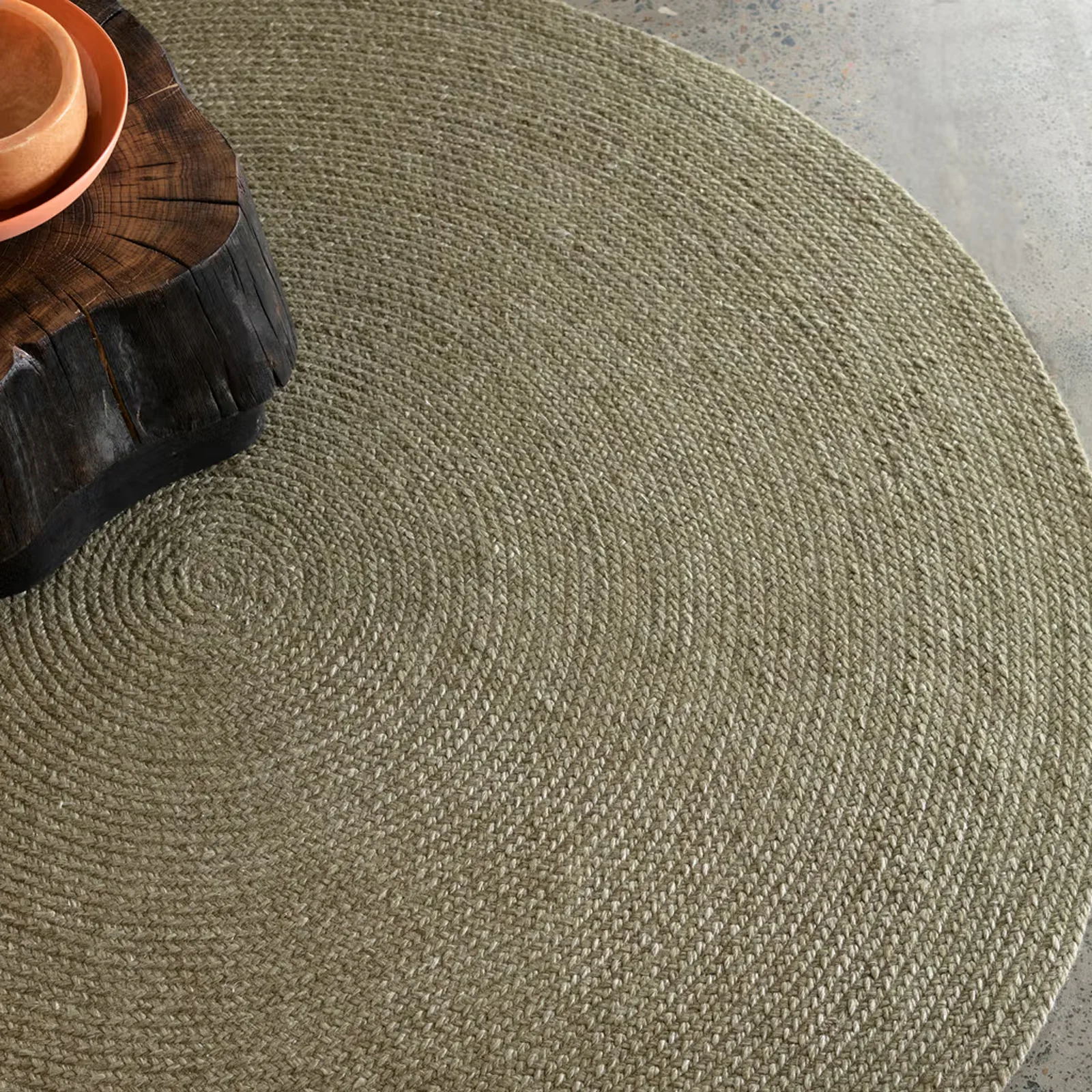 Eco-Friendly Braid Rug Oregano 182cm Soft