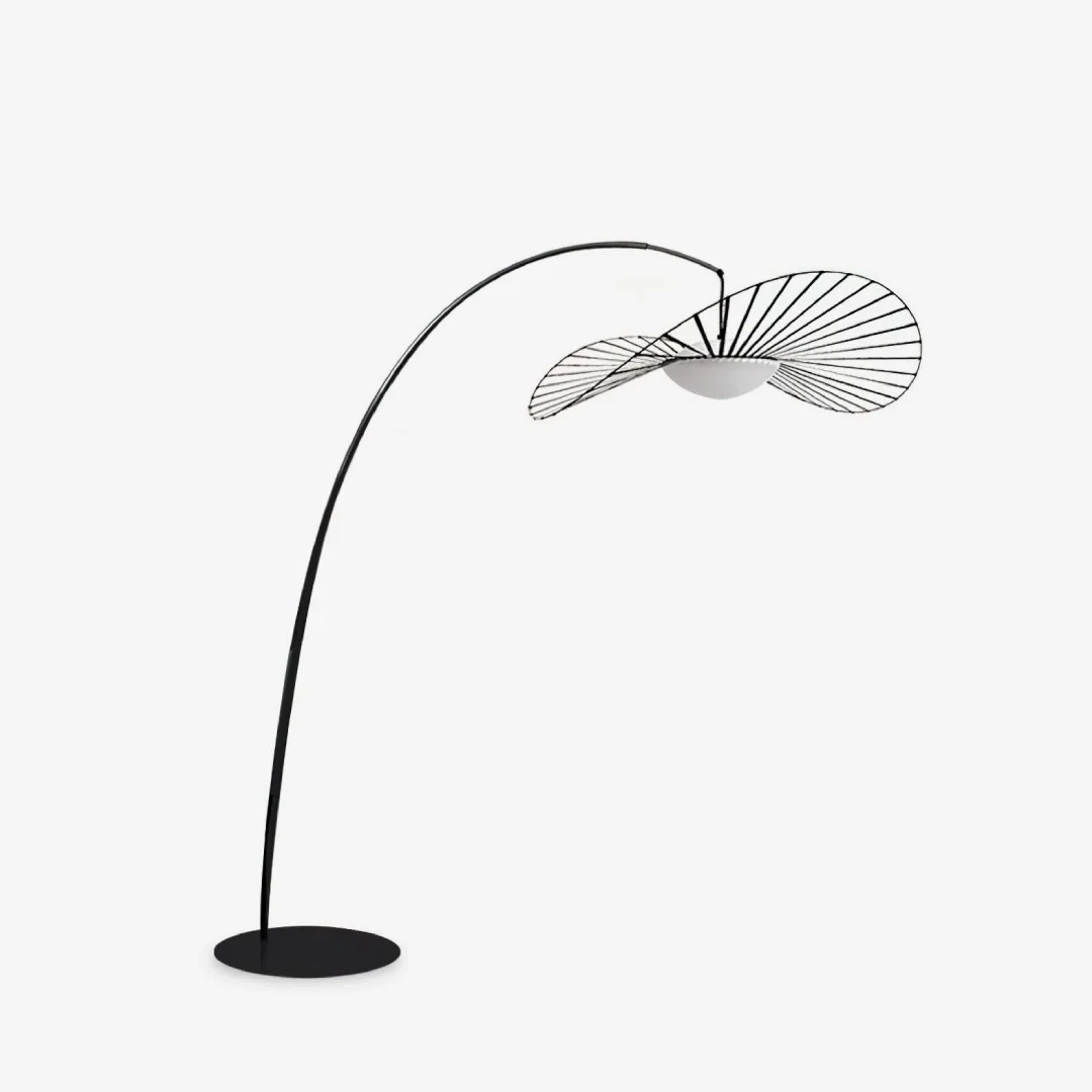 Trendy Nova Floor Lamp Sophisticated