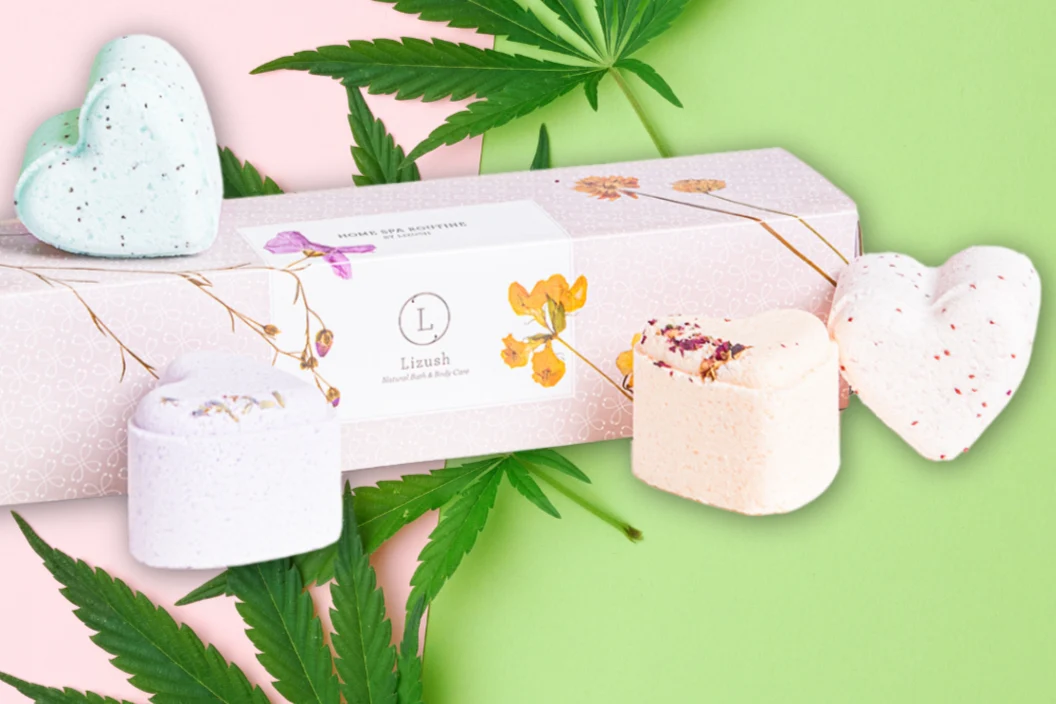 Sophisticated CBD Valentine's Bath Bomb Gift Set – 5 Heart-Shaped Crafted