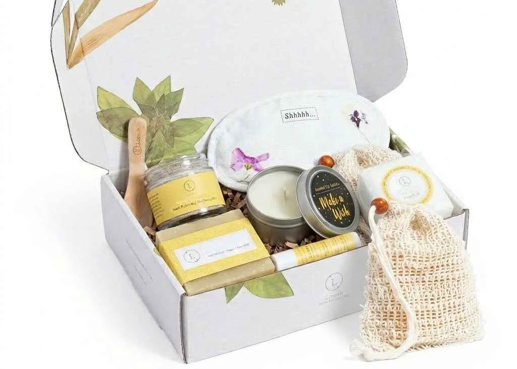 Convenient Natural Citrus Bath Body Gift Set – Thinking of You Self-Care Gift User-Friendly