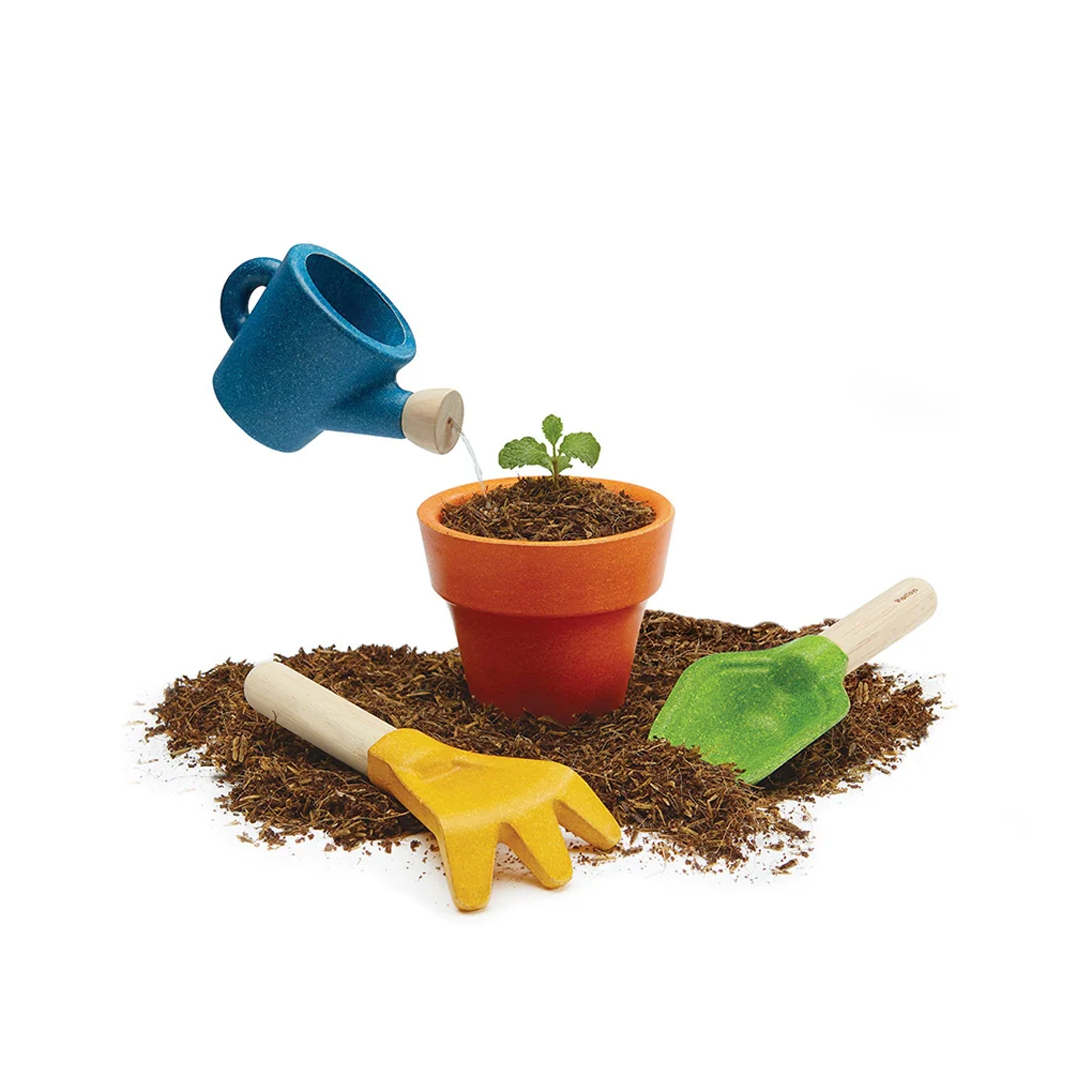 Long-Lasting PlanToys Gardening Set Sustainable