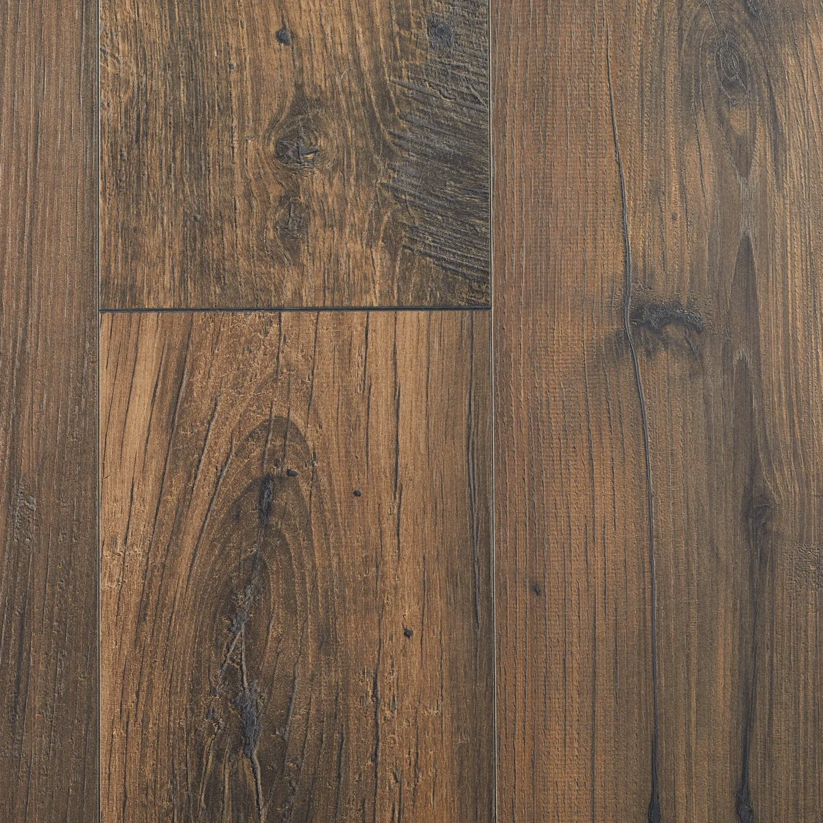 Top-Quality Mohawk RevWood Select Rare Vintage Knotted Chestnut Laminate Flooring 16.93 Sq. Ft. Case Soft