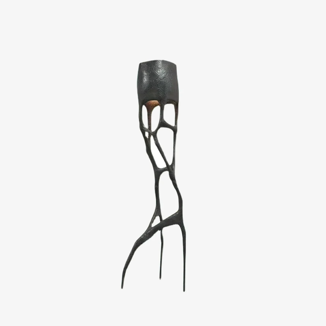 Unique Gotische sculptuur staande lamp Responsible