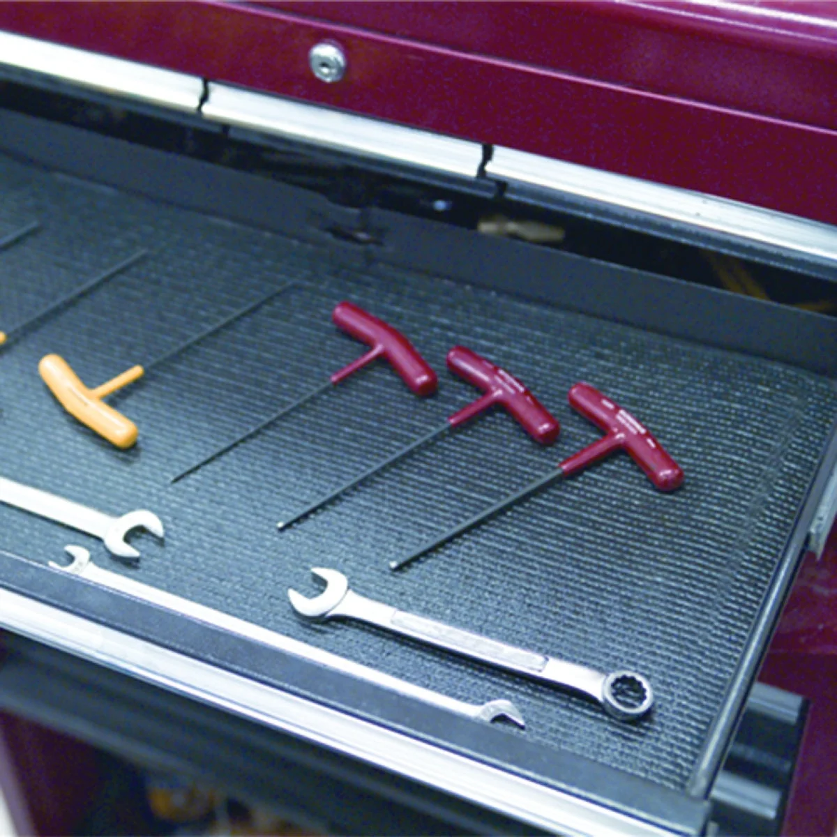 Practical Vantage 26.25 In. x 17.75 In. Top Mat Drawer Liner Sustainable