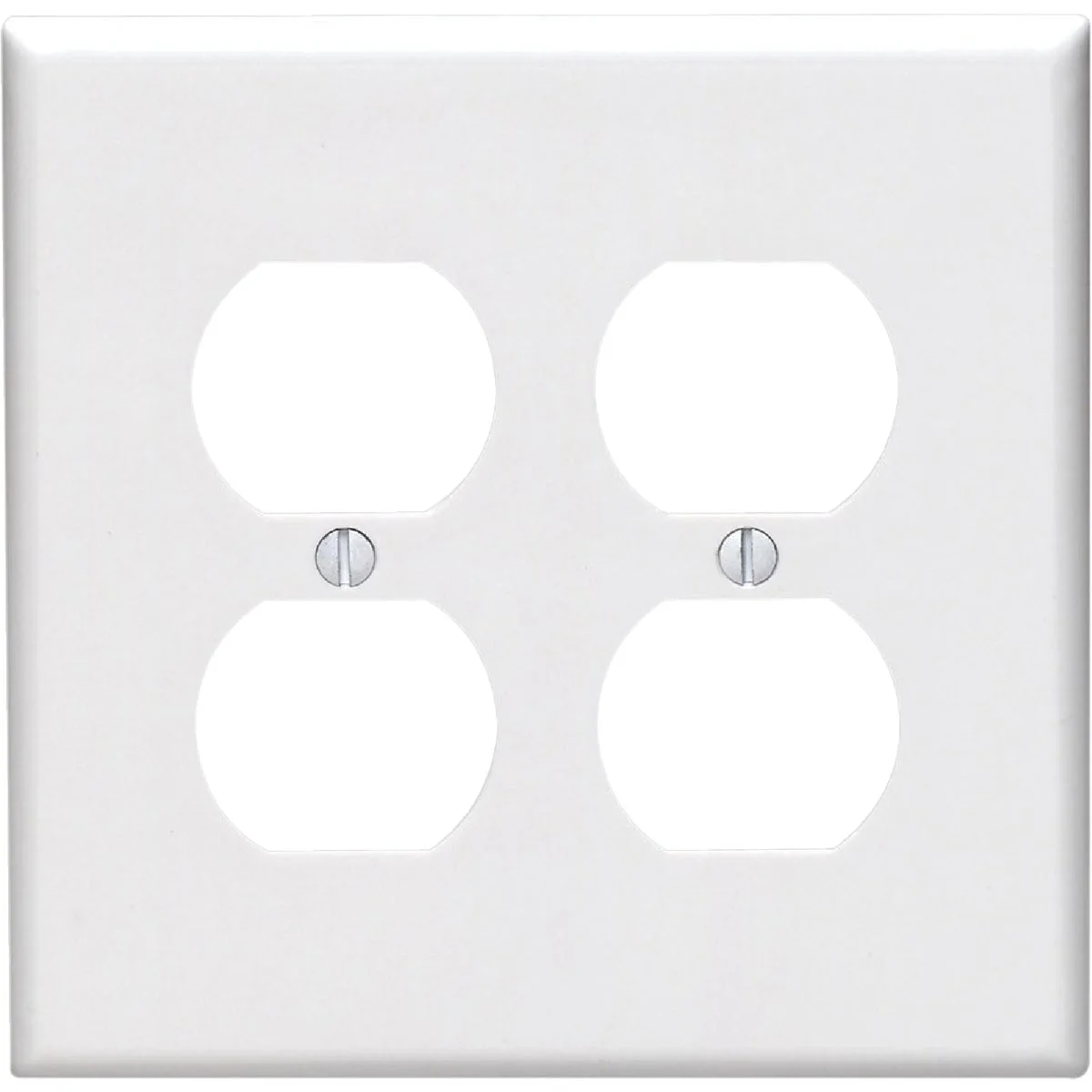 Quality Leviton Mid-Way 2-Gang Smooth Plastic Outlet Wall Plate White Unique