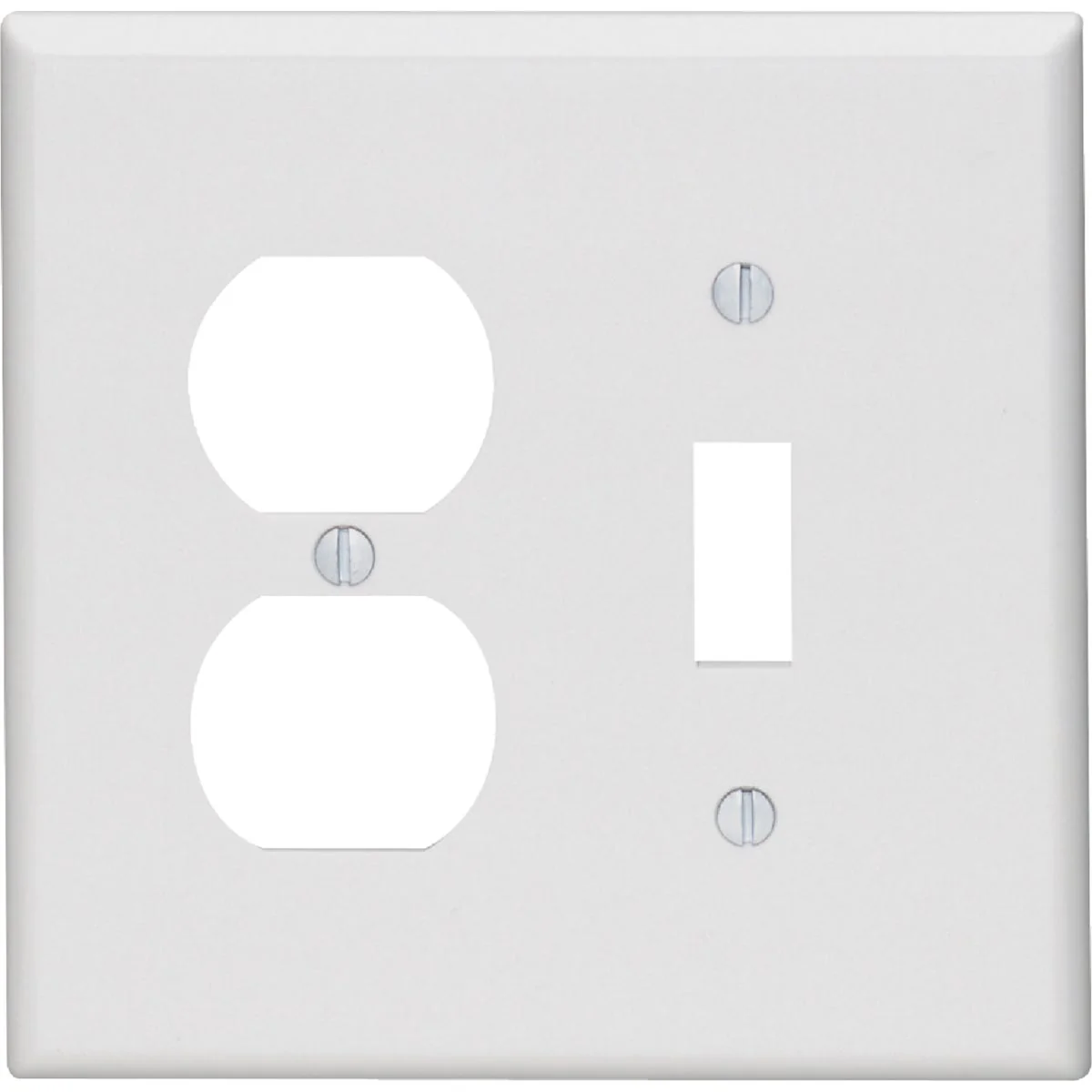 Original Leviton Mid-Way 2-Gang Thermoset Single Toggle Duplex Outlet Wall Plate White Healthy