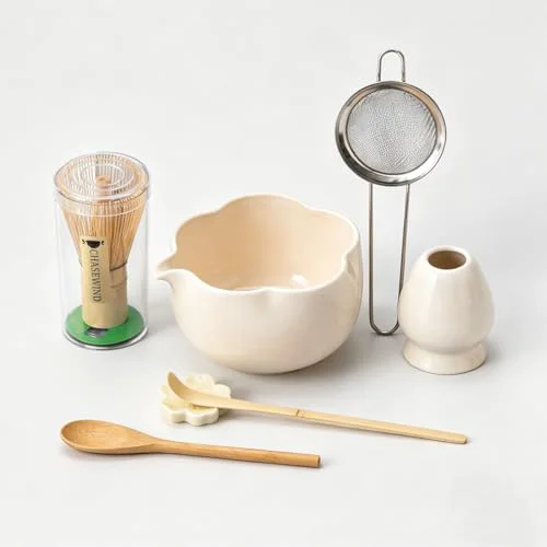 Prestigious Matcha Set 8Pcs Floral Ceramic Matcha Kit with Matcha Whisk High-Grade