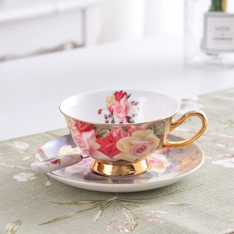 Convenient Coffee Mugs Rose Bone China Tea Cup Saucer Spoon Set 200ml Advanced Porcelain Coffee Cup British Cafe Afternoon Teacup Drop Shipping Mug Set Fashionable