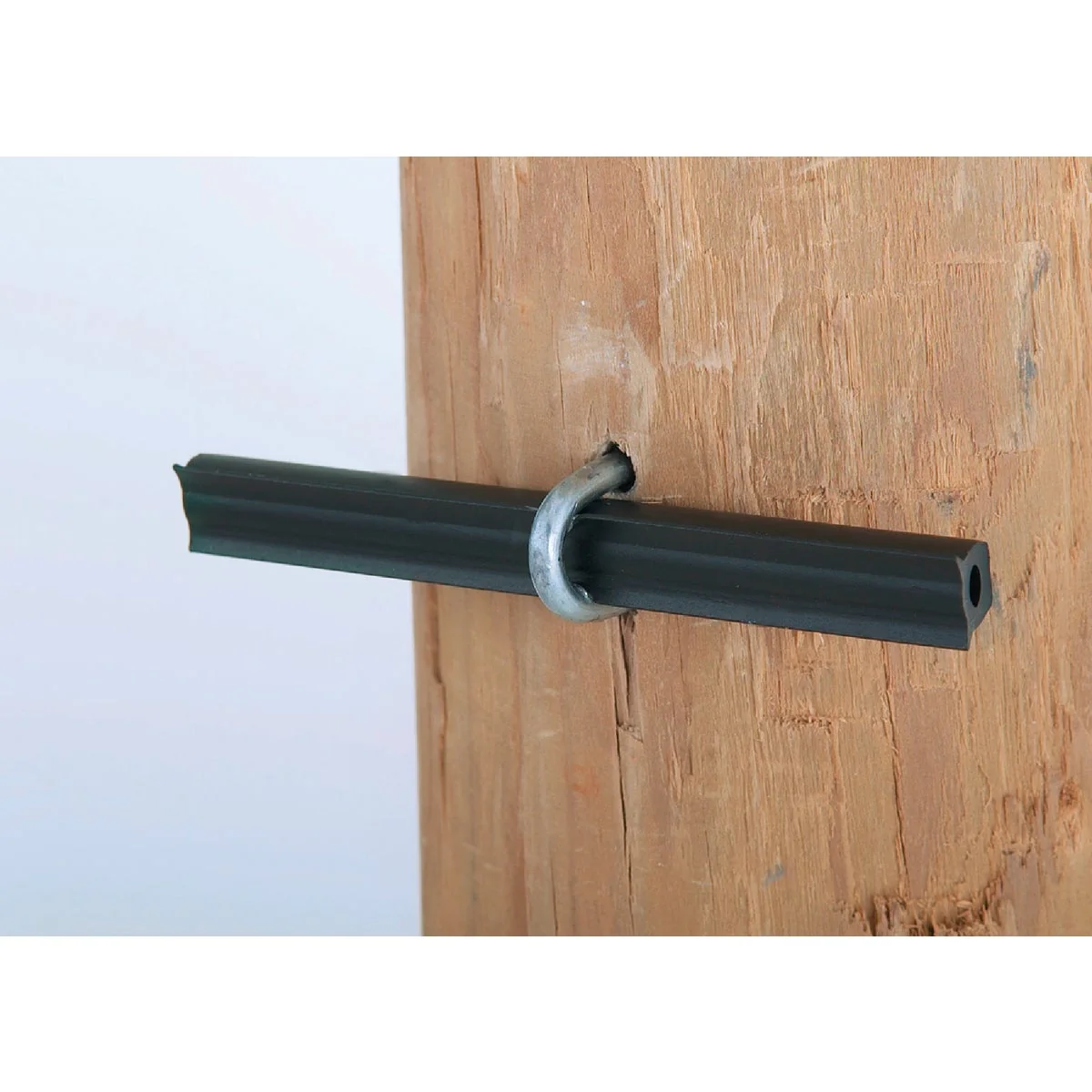 Flexible Dare Tube Black Polyethylene Electric Fence Insulator 50-Pack Carefully Designed